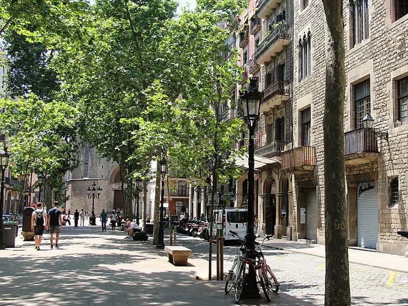 Roteiro em Barcelona Bairros antigos de Barcelona