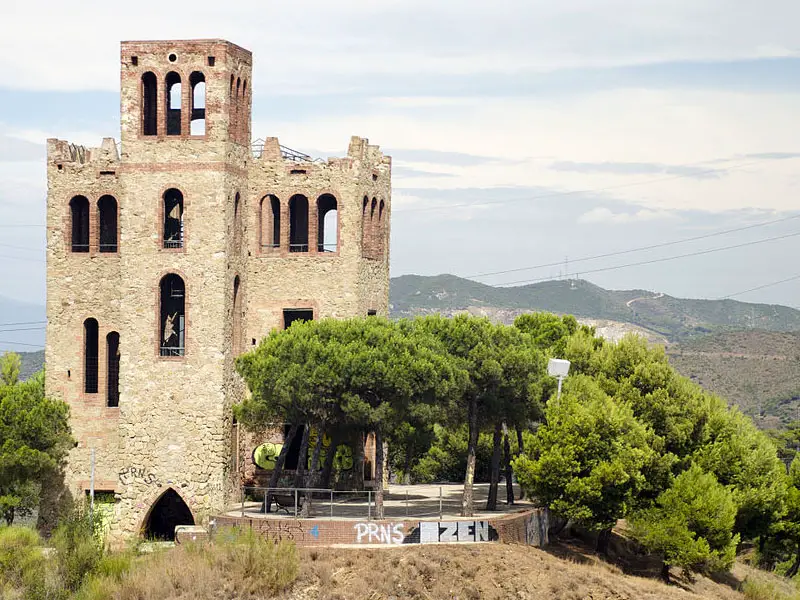 Turismo alternativo em Barcelona Bairros mais pobres de Barcelona