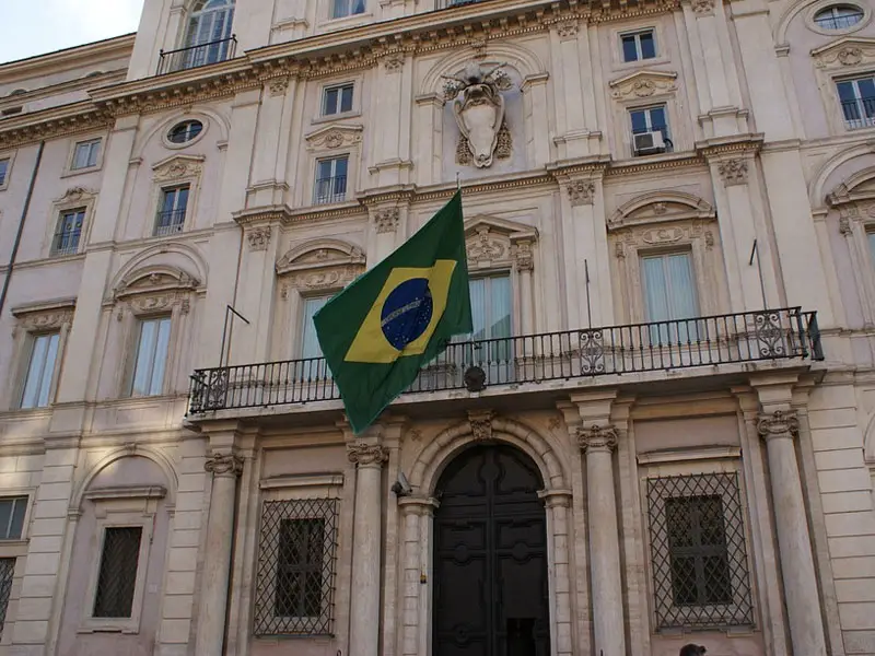 Consulados brasileiros na Europa