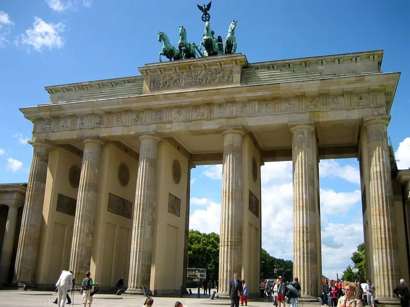 Viajar sozinho na Europa para Berlim 