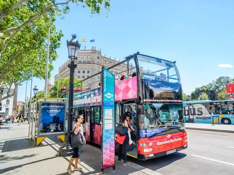 Ônibus turístico em Barcelona Transporte em Barcelona