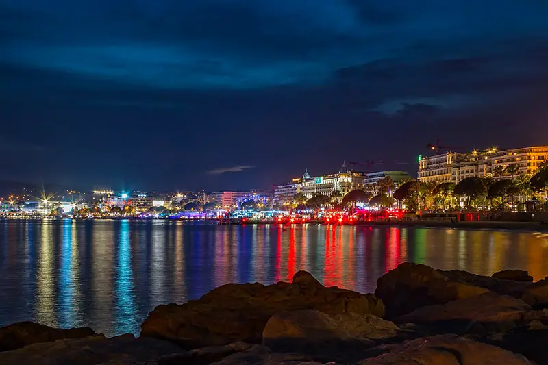 A luxuosa Cannes Cannes Riviera Francesa