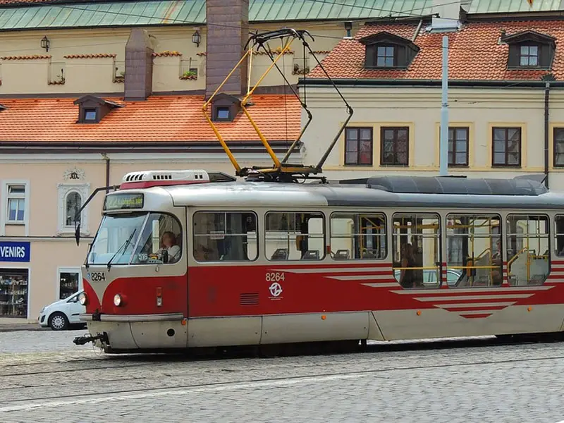 Meios de transporte mais usados em Praga
