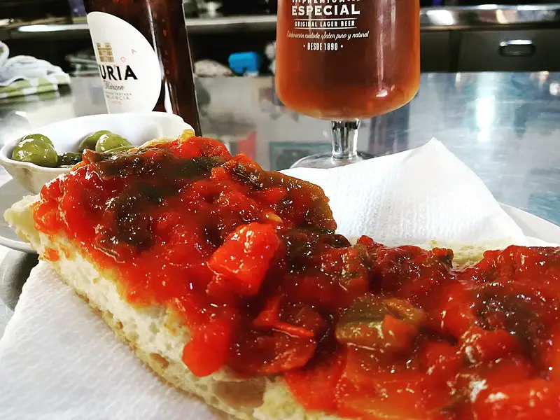 Tapas com tomate Tapas mais conhecidas Espanha