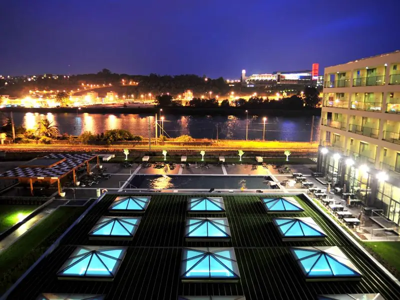 hotéis beira-mar em Coimbra